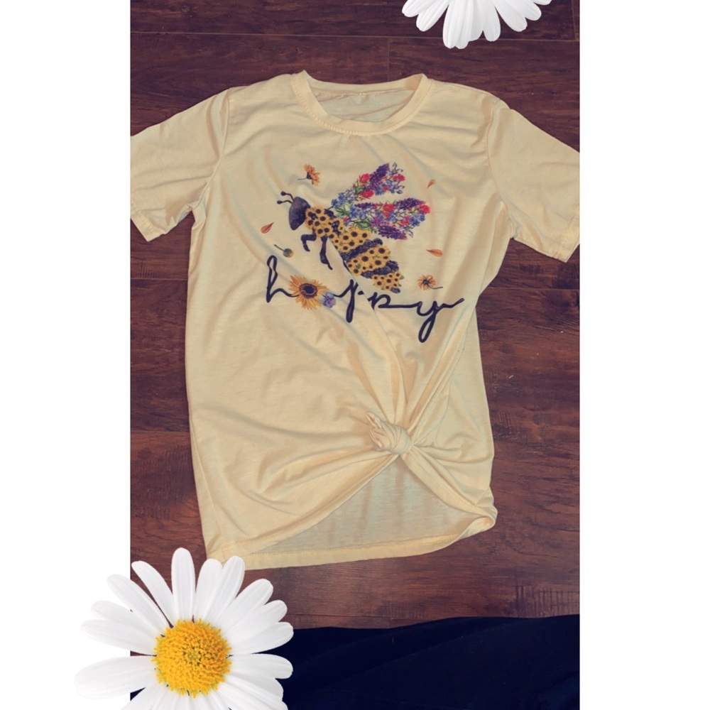 Cute graphic tee’s